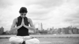 New-York-Namaste-1140x642